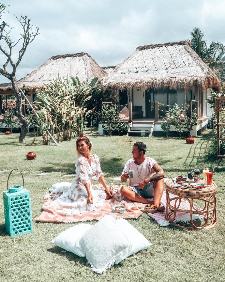 Segara Lombok Beach Resort Selong Belanak Exterior photo