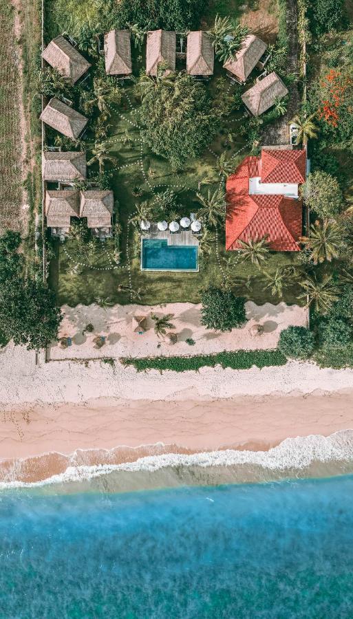 Segara Lombok Beach Resort Selong Belanak Exterior photo