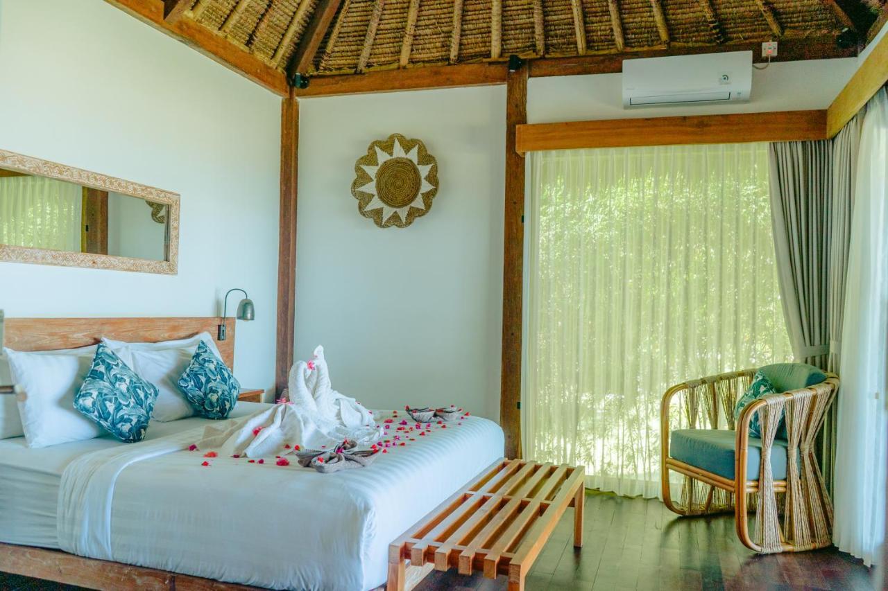 Segara Lombok Beach Resort Selong Belanak Exterior photo