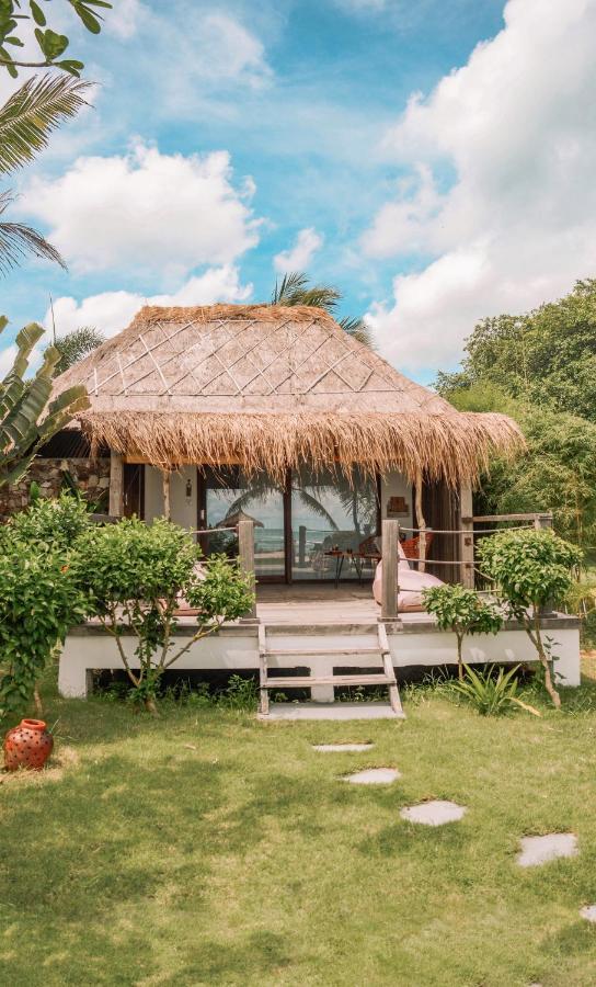 Segara Lombok Beach Resort Selong Belanak Exterior photo