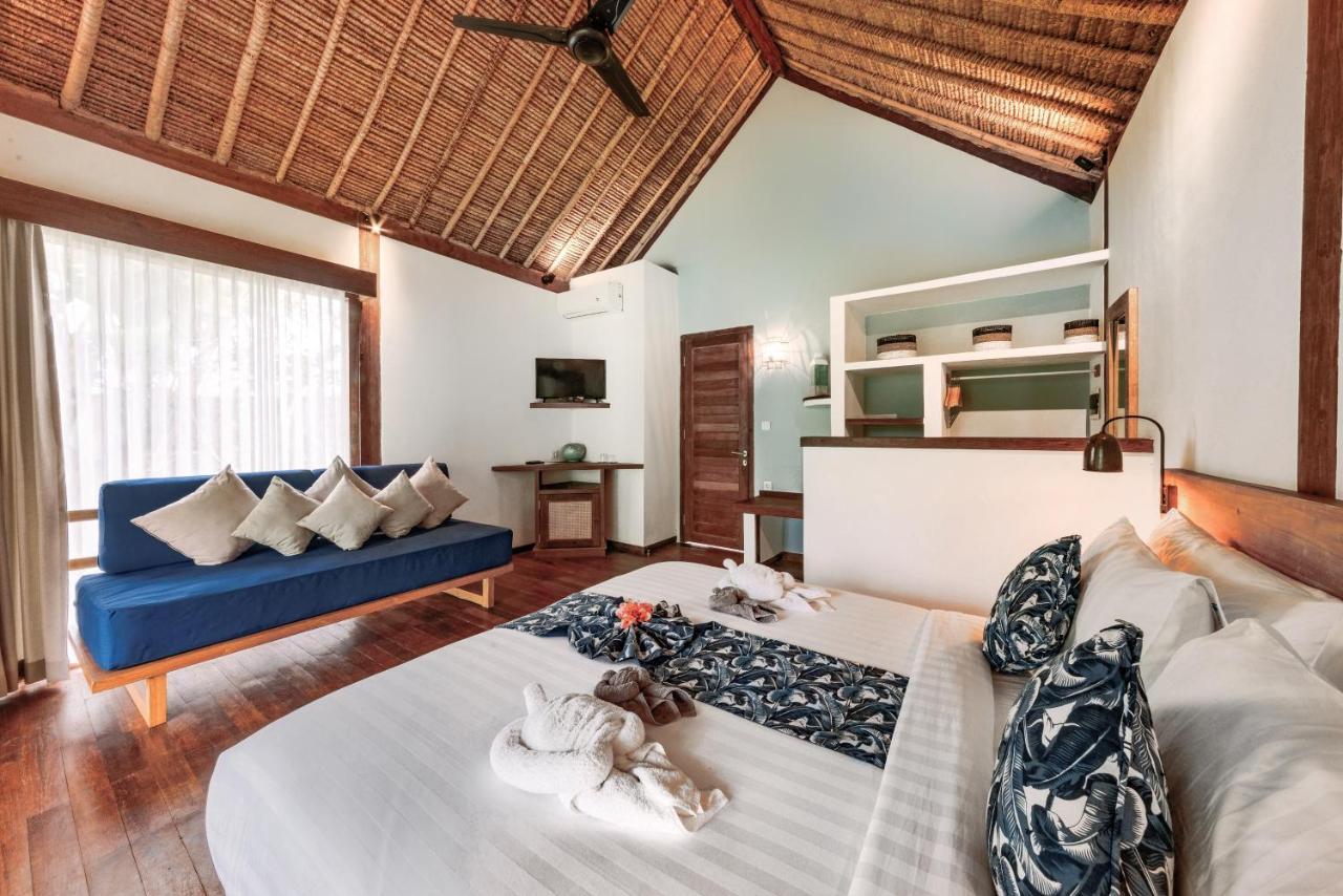 Segara Lombok Beach Resort Selong Belanak Exterior photo