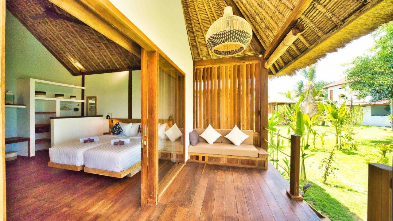 Segara Lombok Beach Resort Selong Belanak Exterior photo