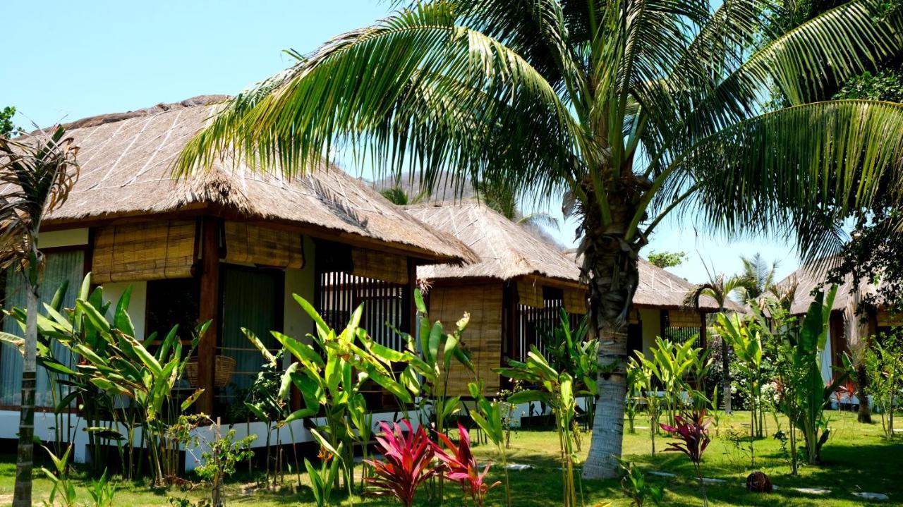 Segara Lombok Beach Resort Selong Belanak Exterior photo
